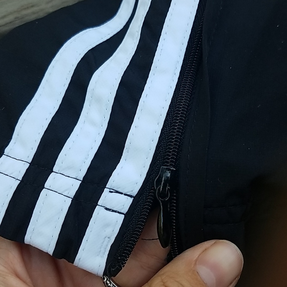 Adidas wind pants - Picture 6 of 7
